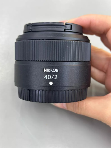 Nikon nikkor 40mm - z, f/2
